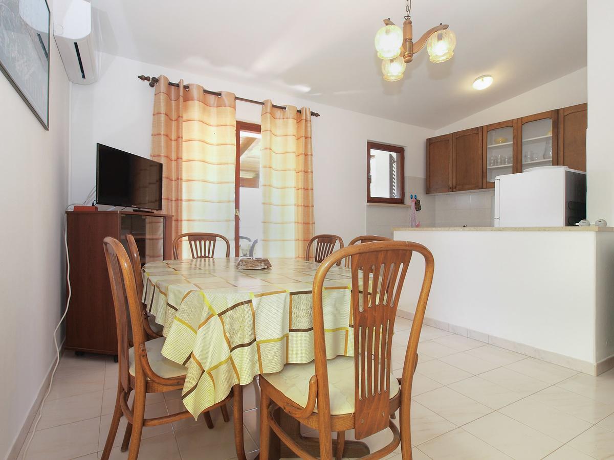 Apartments Luciano 1728 Premantura Extérieur photo