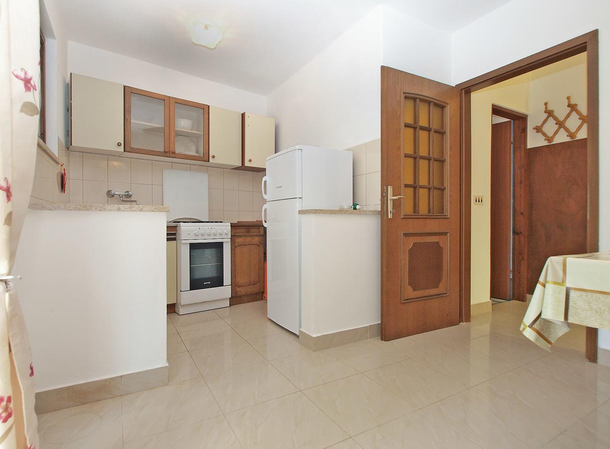 Apartments Luciano 1728 Premantura Extérieur photo