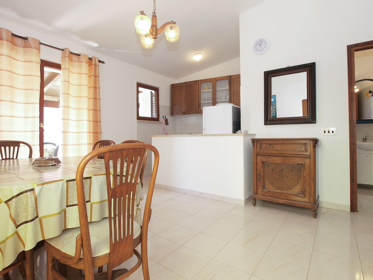 Apartments Luciano 1728 Premantura Extérieur photo