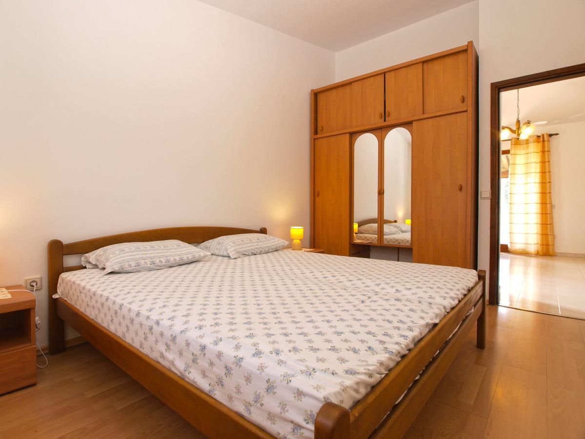 Apartments Luciano 1728 Premantura Extérieur photo